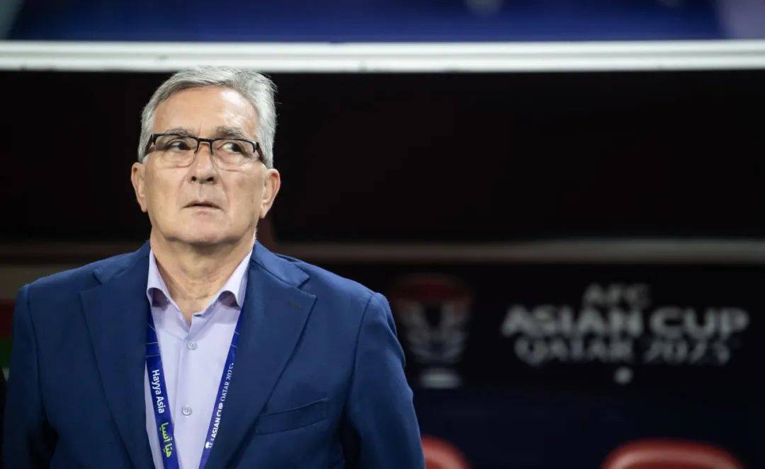 斯旺西客场惨败,主教练郑重总结战术的简单介绍 斯旺西客场惨败,主教练郑重总结战术的简单介绍