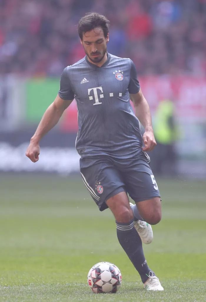 关于杜塞尔多夫球员合练状态良好,备战接下来比赛的信息 关于杜塞尔多夫球员合练状态良好,备战接下来比赛的信息