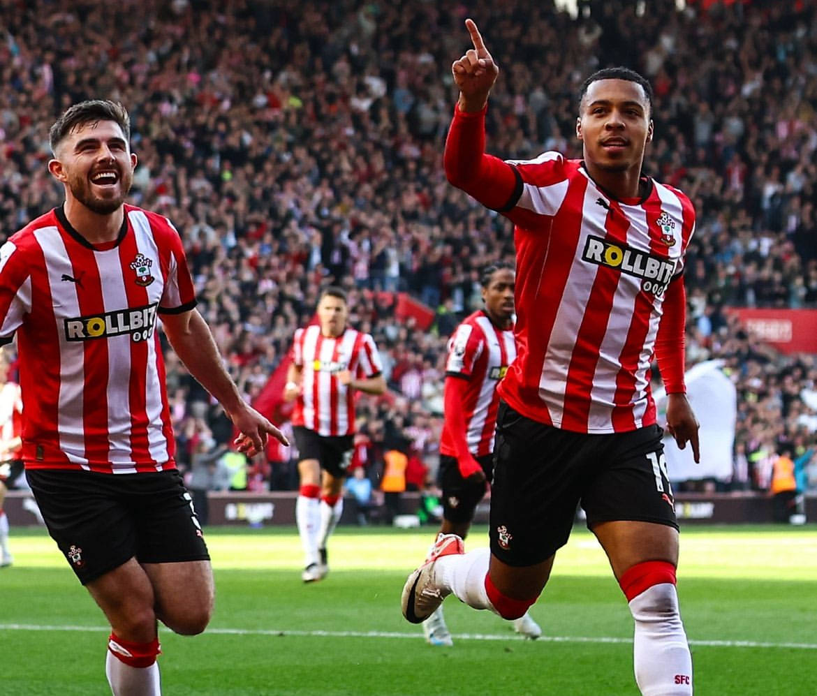 南安普顿逆转胜利,球队士气大振的简单介绍 南安普顿逆转胜利,球队士气大振的简单介绍