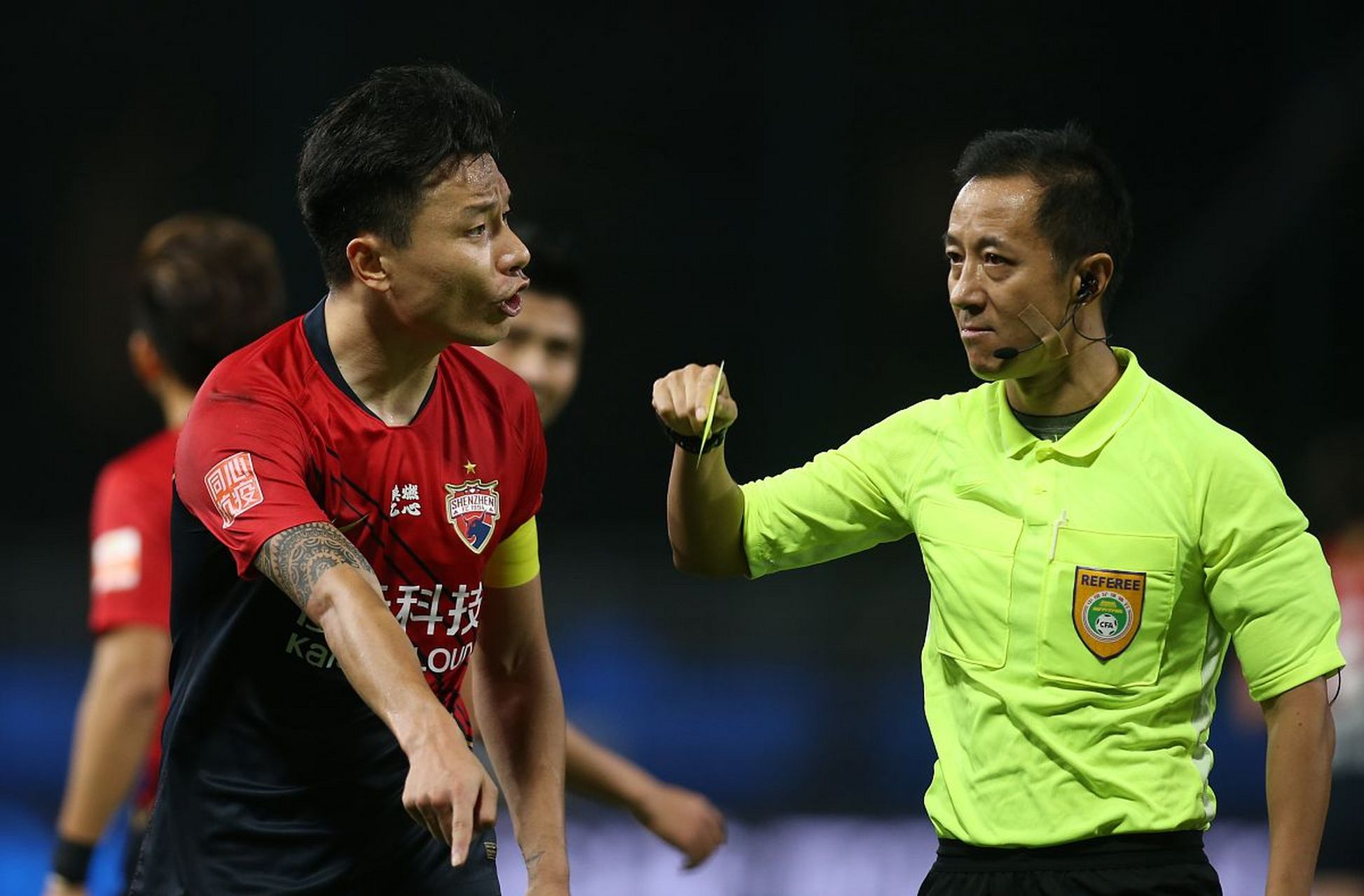 包含深圳佳兆业队准备出征客场比赛,面临强敌挑战的词条 包含深圳佳兆业队准备出征客场比赛,面临强敌挑战的词条