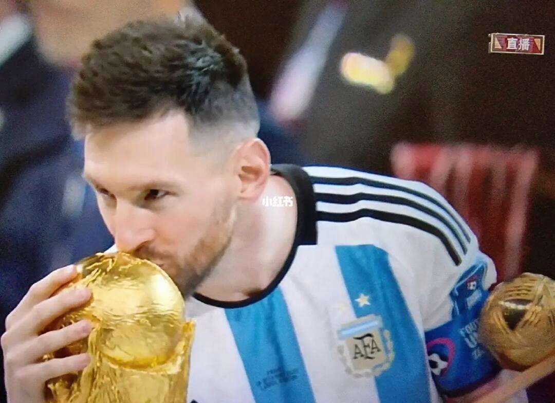 包含阿根廷传奇梅西再获荣誉,当选年度最佳球员的词条 包含阿根廷传奇梅西再获荣誉,当选年度最佳球员的词条