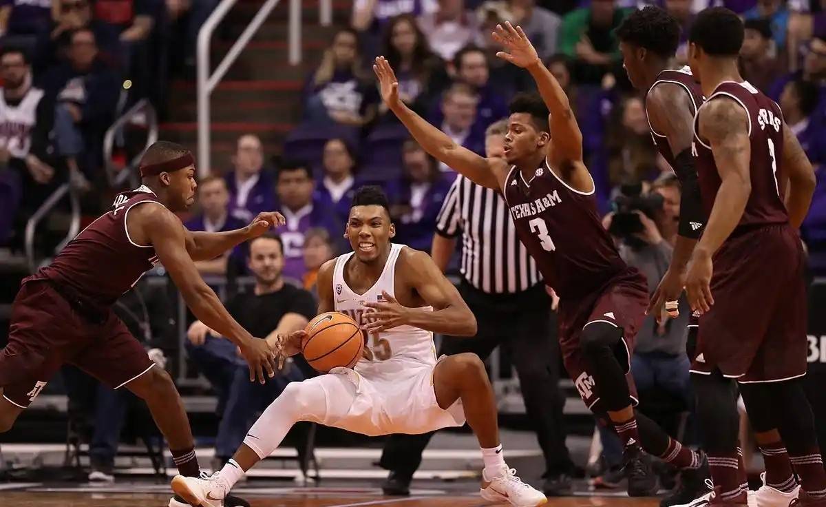 金年会网址-关于猛龙前锋膝盖受伤，恐缺阵数场比赛的信息