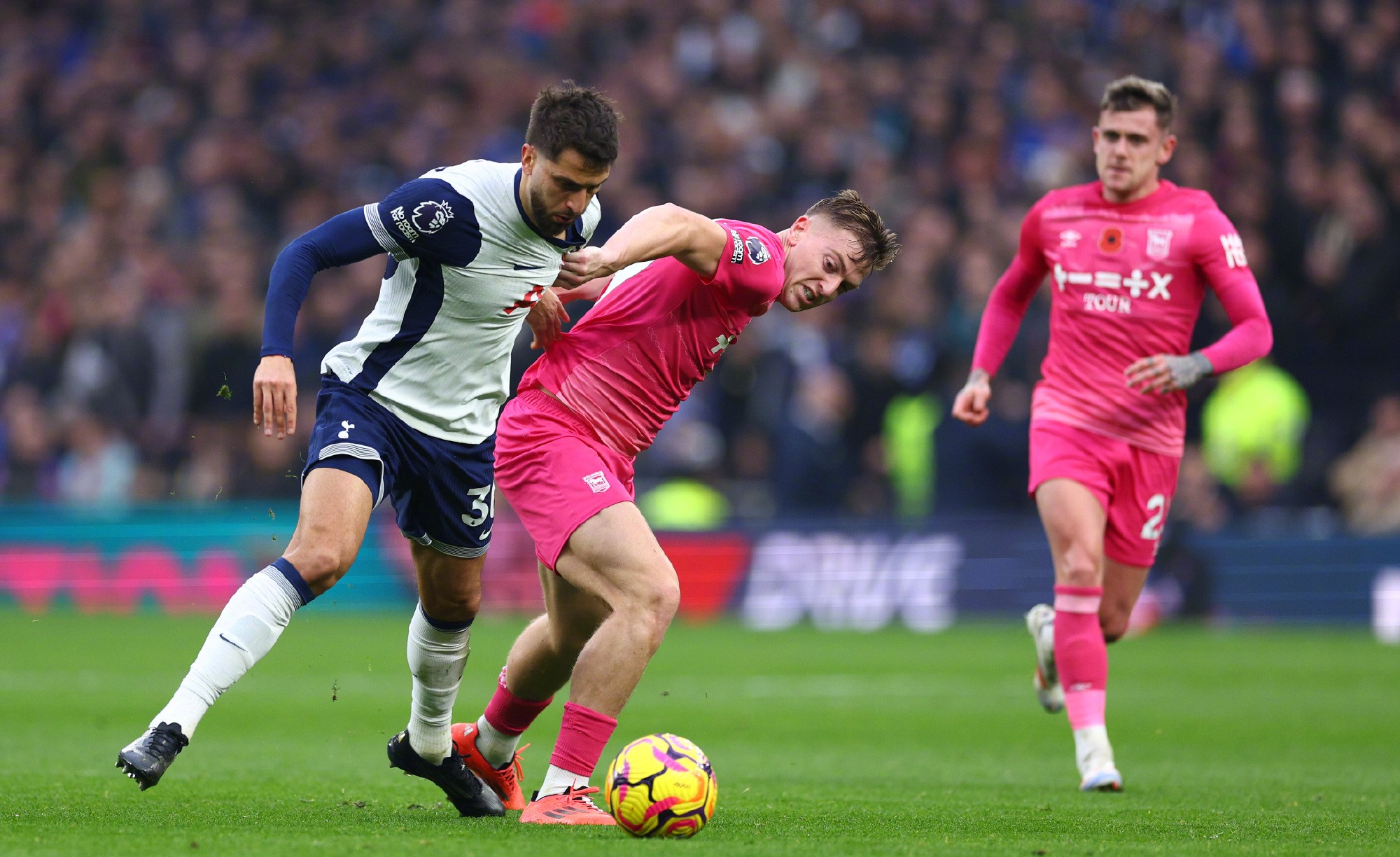 金年会博彩-热刺不敌水晶宫，英超冠亚军梦再黯淡