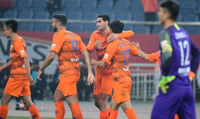 山东鲁能客场挑战困难重重,取胜概率不高 山东鲁能客场挑战困难重重,取胜概率不高