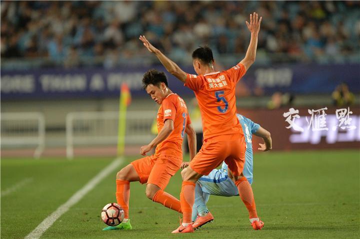 包含江苏苏宁客场逆转广东深圳,取得关键三分的词条 包含江苏苏宁客场逆转广东深圳,取得关键三分的词条