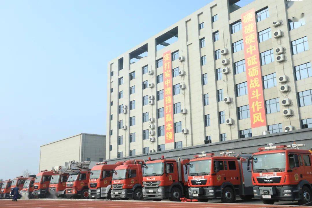 进攻火力全开,主场大胜提升士气的简单介绍 进攻火力全开,主场大胜提升士气的简单介绍