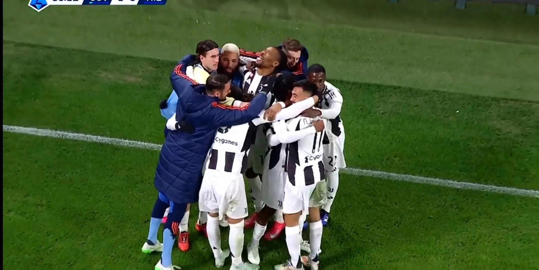 意甲赛场上一场激动人心的对决! 意甲赛场上一场激动人心的对决!