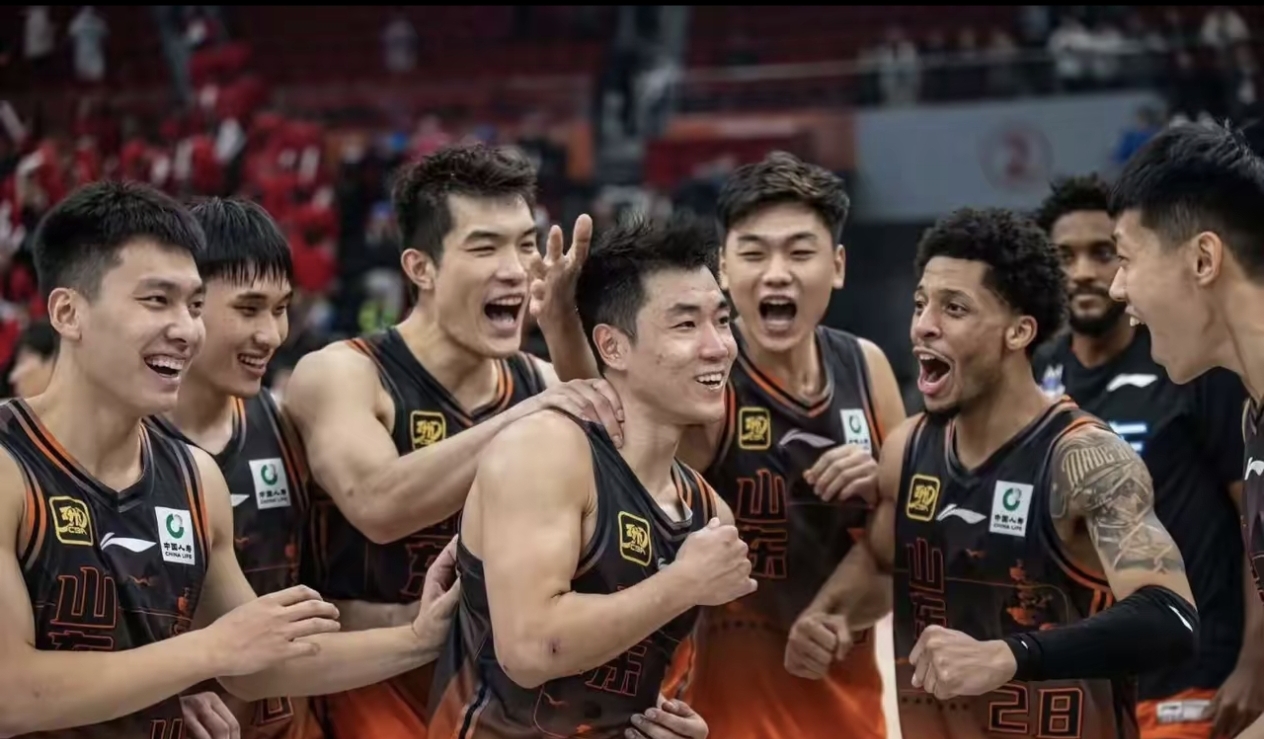 金年会官方网站-群英荟萃的篮球比赛，实力对决谁能称王