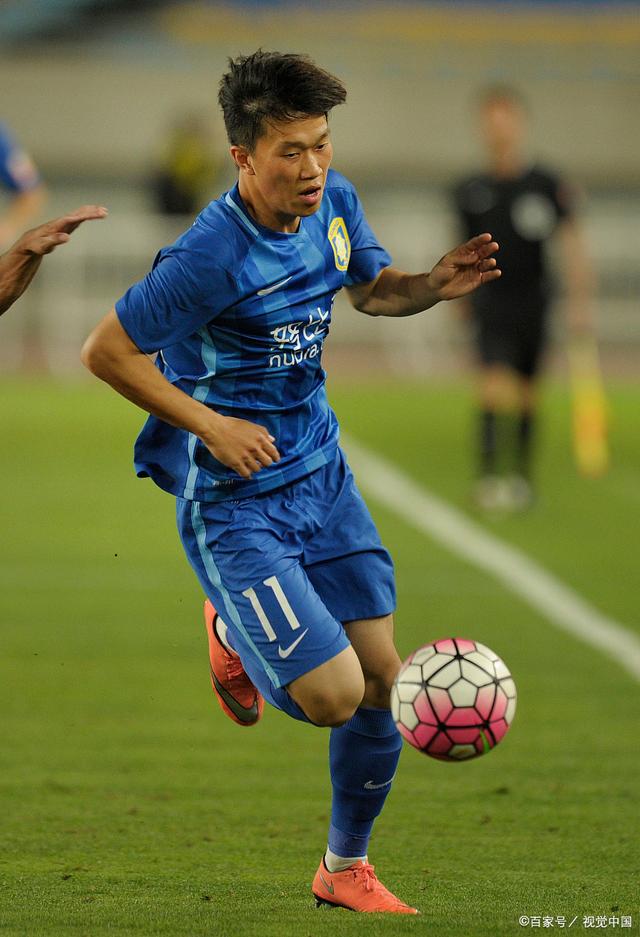 关于上海绿地申花击败江苏苏宁,稳居积分榜前列的信息 关于上海绿地申花击败江苏苏宁,稳居积分榜前列的信息