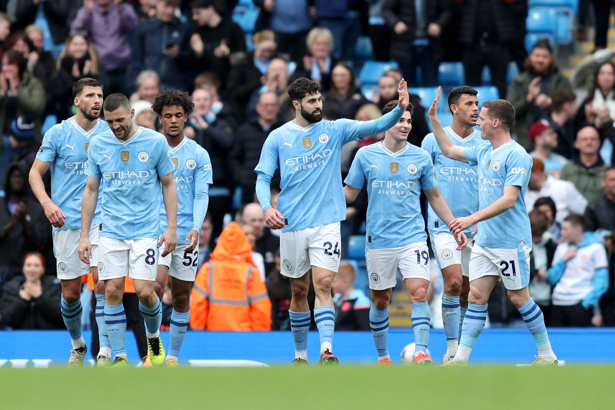 包含利物浦客场大胜亚特兰大,顺利晋级欧冠强的词条 包含利物浦客场大胜亚特兰大,顺利晋级欧冠强的词条