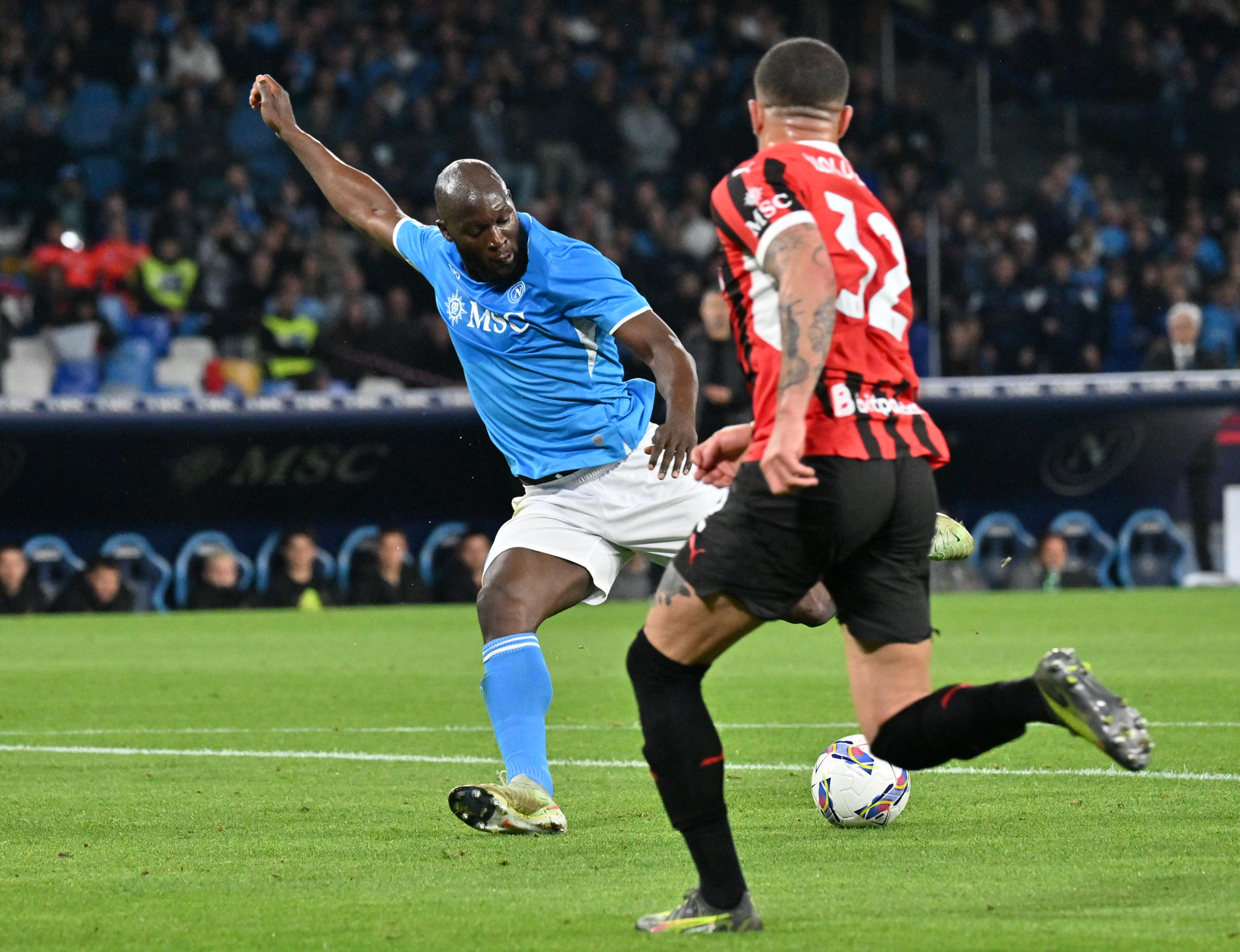 金年会电子-那不勒斯冲击联赛第一，全队备战的简单介绍