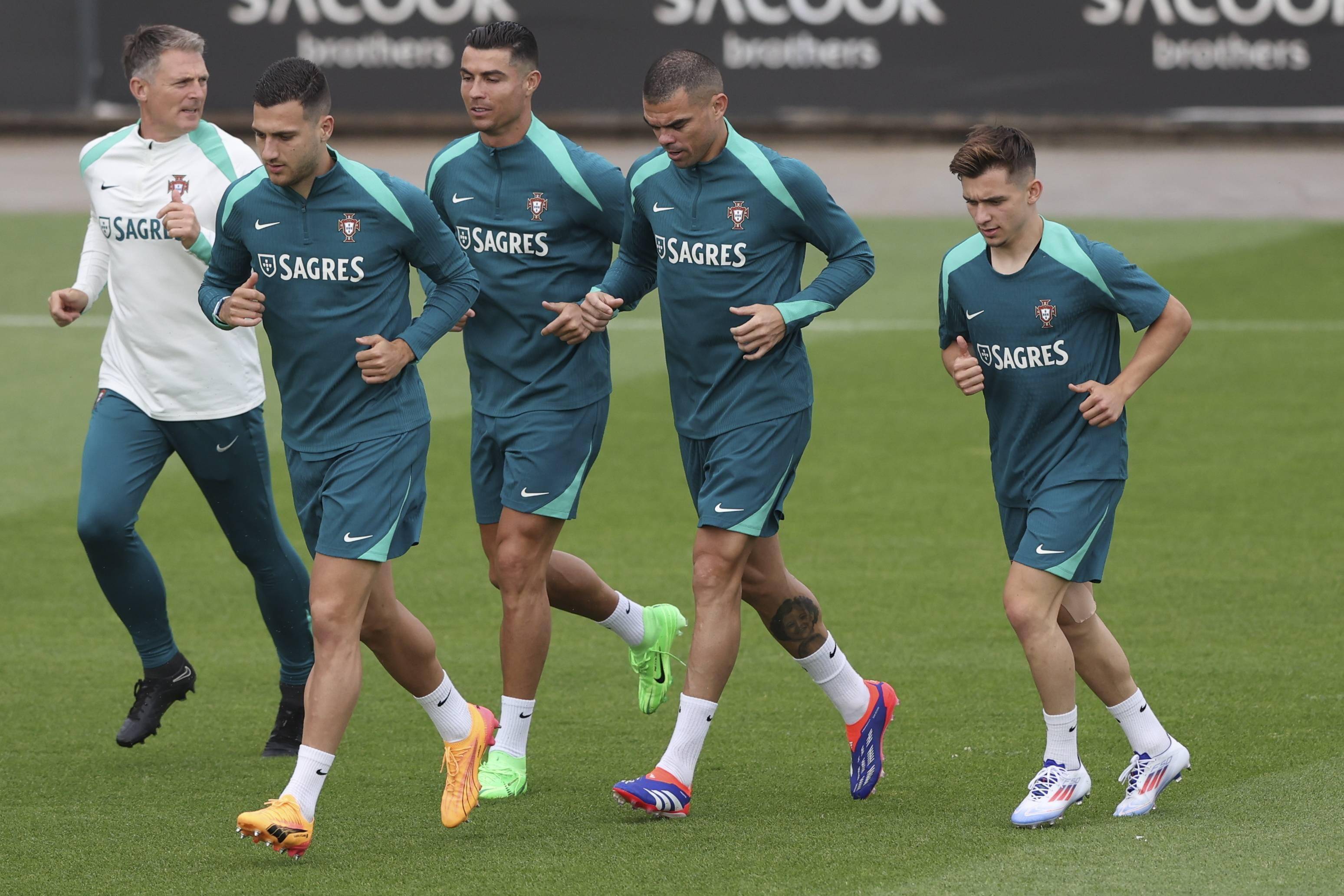 金年会官方-葡萄牙球星重返球队，为胜利全力以赴