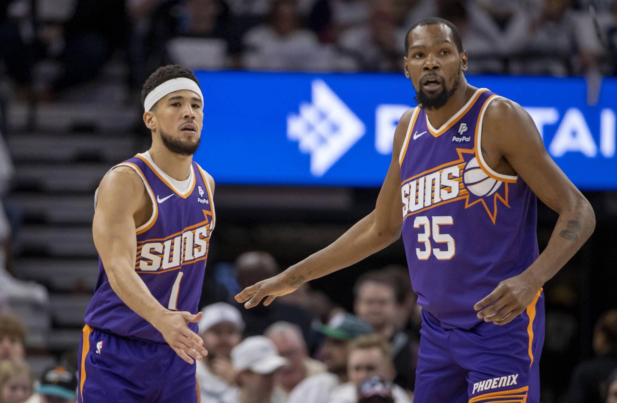 jinnianhui-超级巨星再现神勇表现，带领球队摘取胜利果实的简单介绍