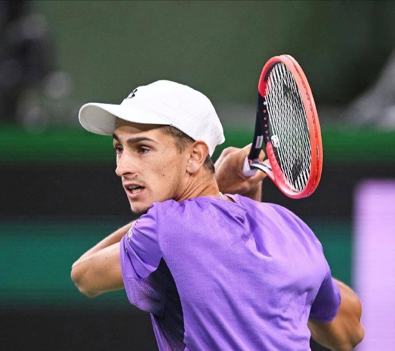 关于卫冕冠军遭遇困难,但誓言决胜总决赛!的信息 关于卫冕冠军遭遇困难,但誓言决胜总决赛!的信息