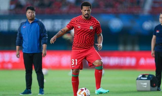 金年会平台-波兰队关键时刻反击，晋级欧预赛下一轮的简单介绍