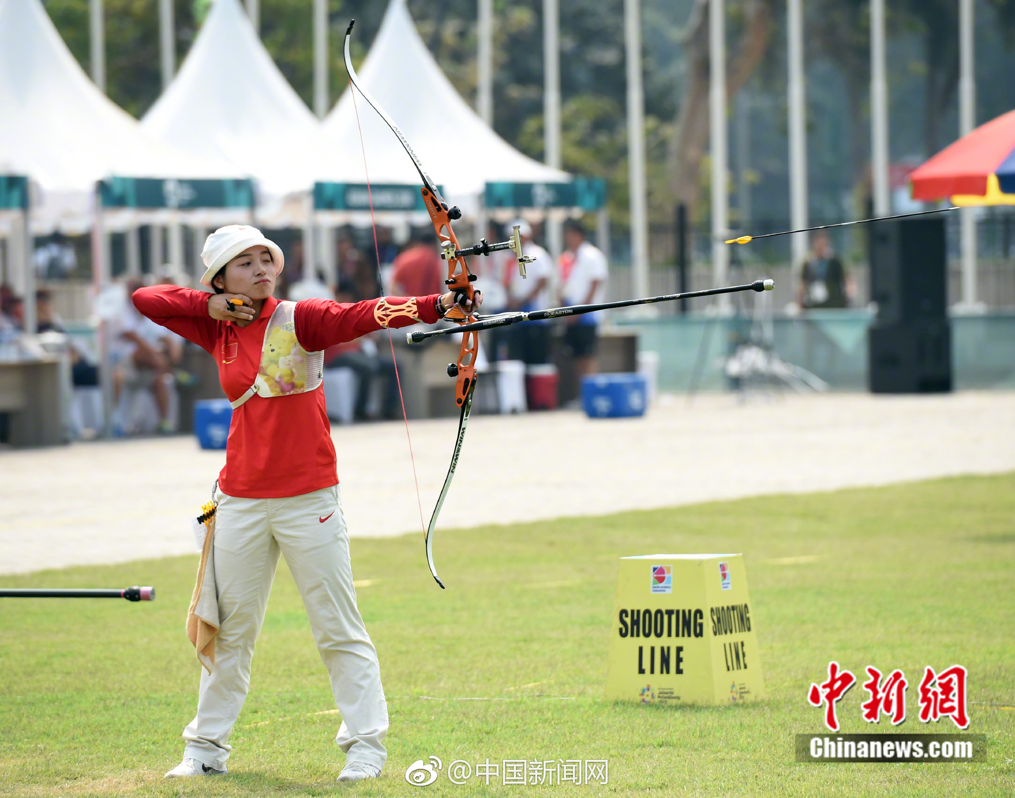 精彩对决!射箭女将获得银牌 精彩对决!射箭女将获得银牌