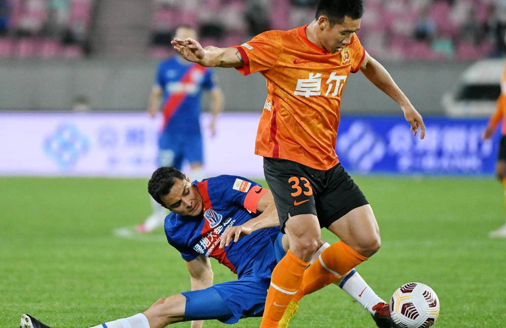 金年会集团-关于申花急补强，引援费用高昂担负责任的信息