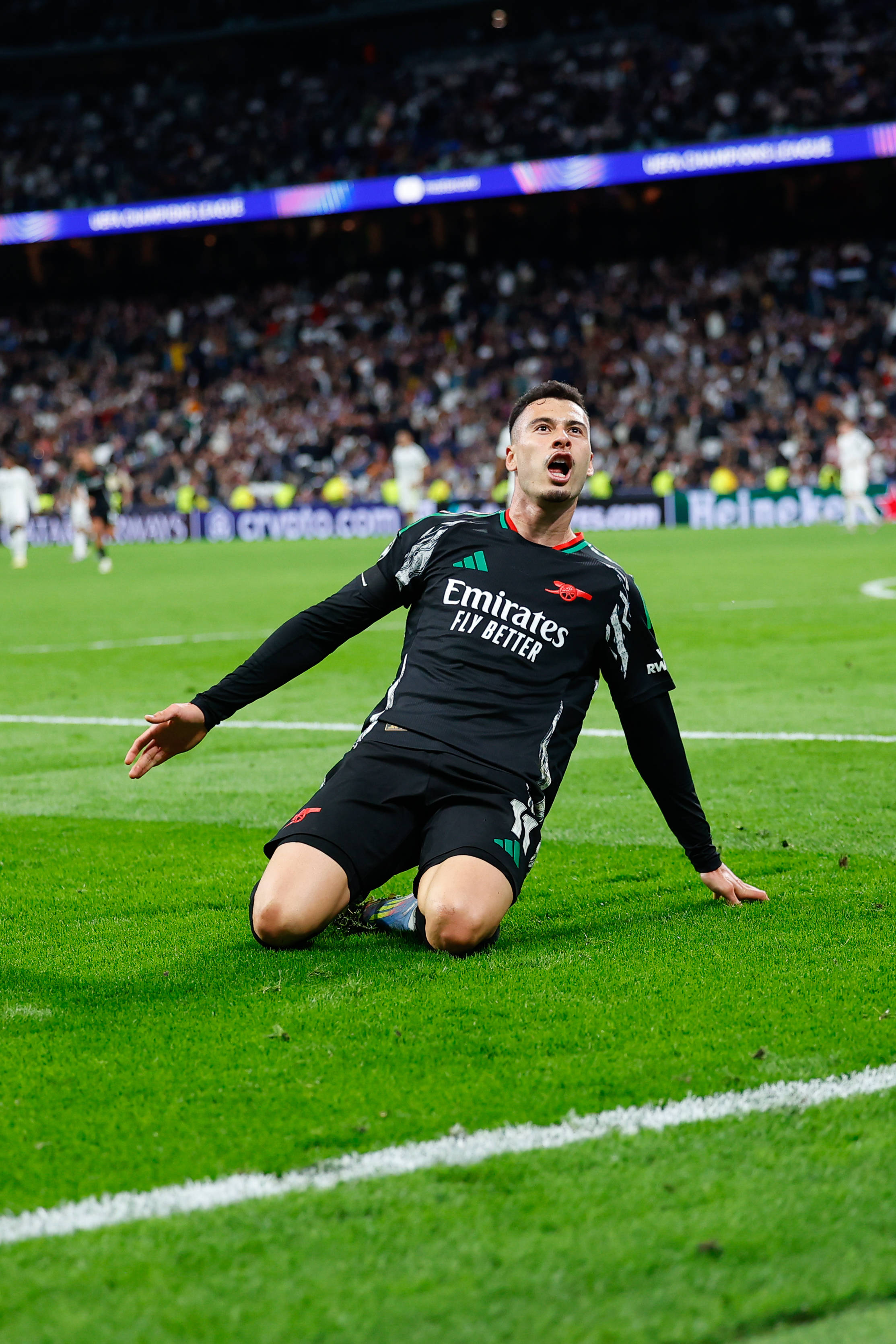 金年会网站-阿森纳客场惨败，距离欧冠资格渐行渐远