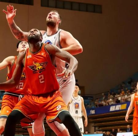 包含上海队赢得胜利,球员表现抢眼的词条 包含上海队赢得胜利,球员表现抢眼的词条