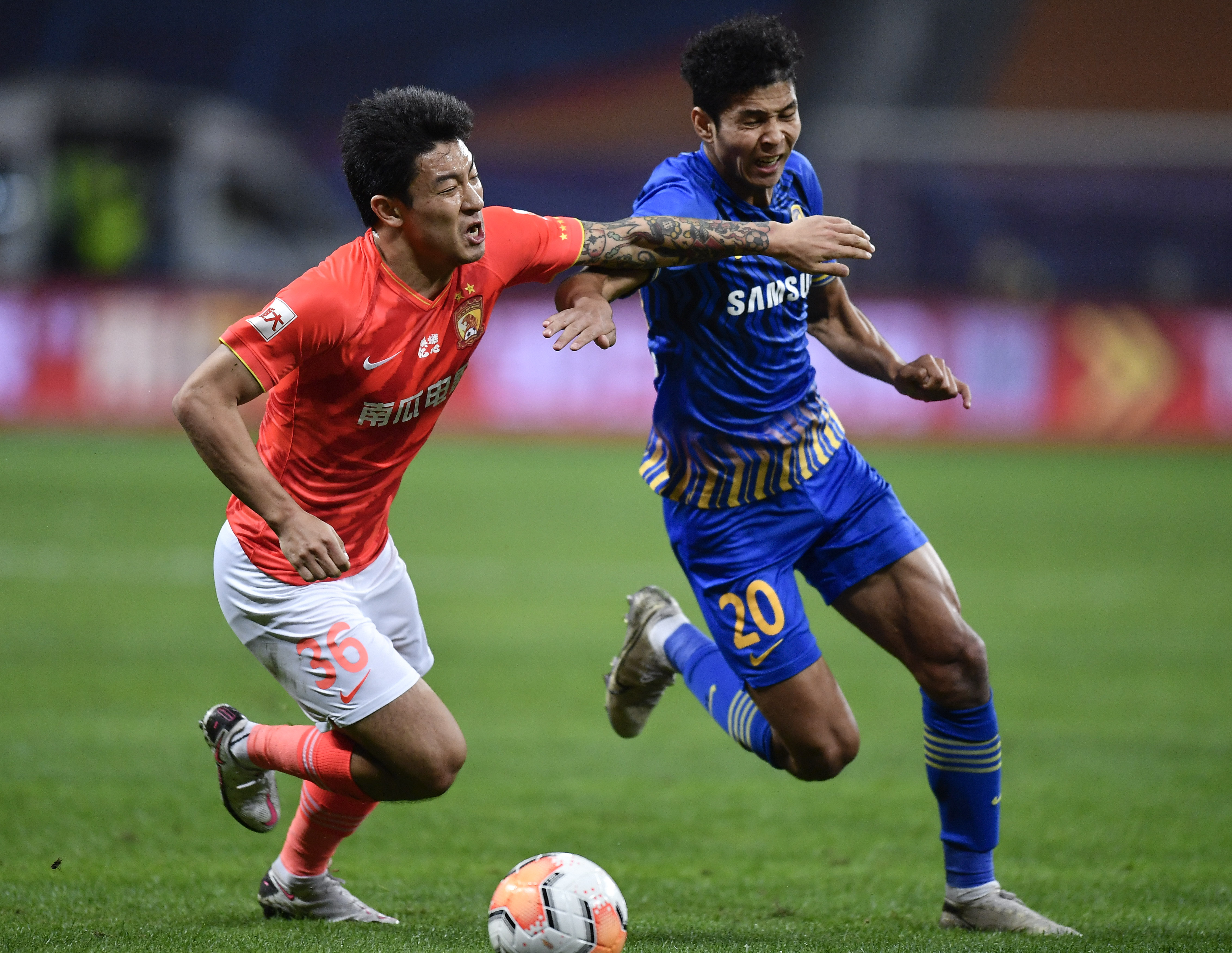 关于苏宁队员战术训练视频曝光,备战另类的信息 关于苏宁队员战术训练视频曝光,备战另类的信息