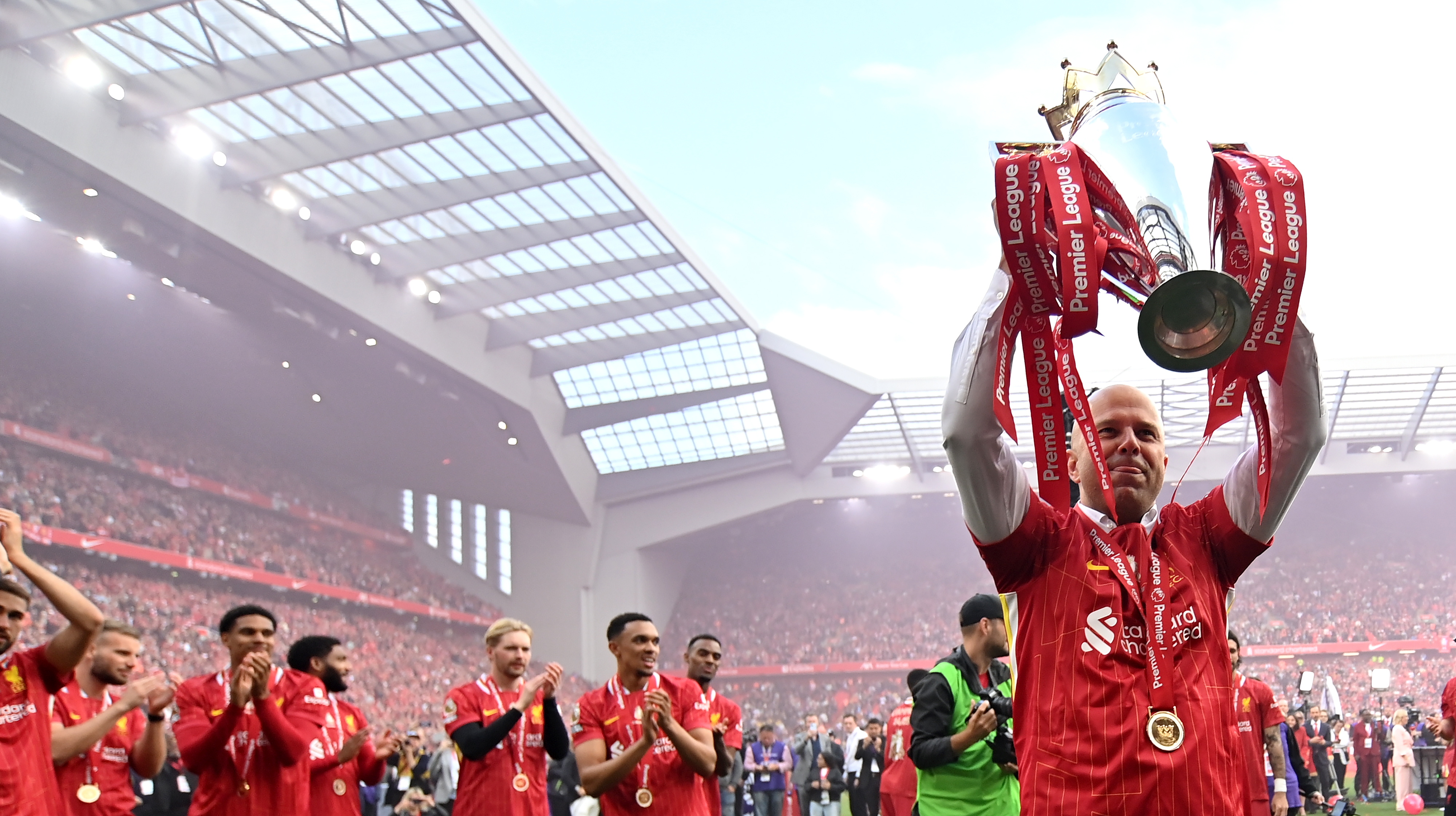 包含利物浦积极备战下场比赛,力争小组第一的词条 包含利物浦积极备战下场比赛,力争小组第一的词条