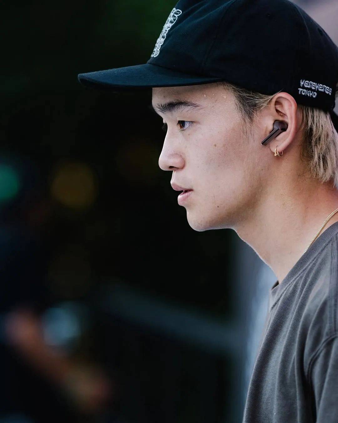 日本选手创造惊人成绩,登上领奖台 日本选手创造惊人成绩,登上领奖台