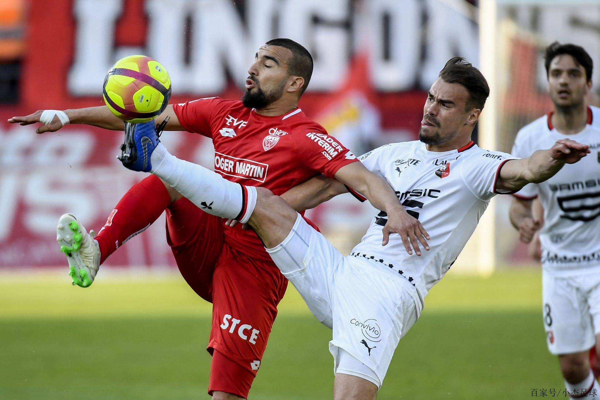 金年会官方网站-包含雷恩客场一球小负，法甲冠军悬念再起的词条