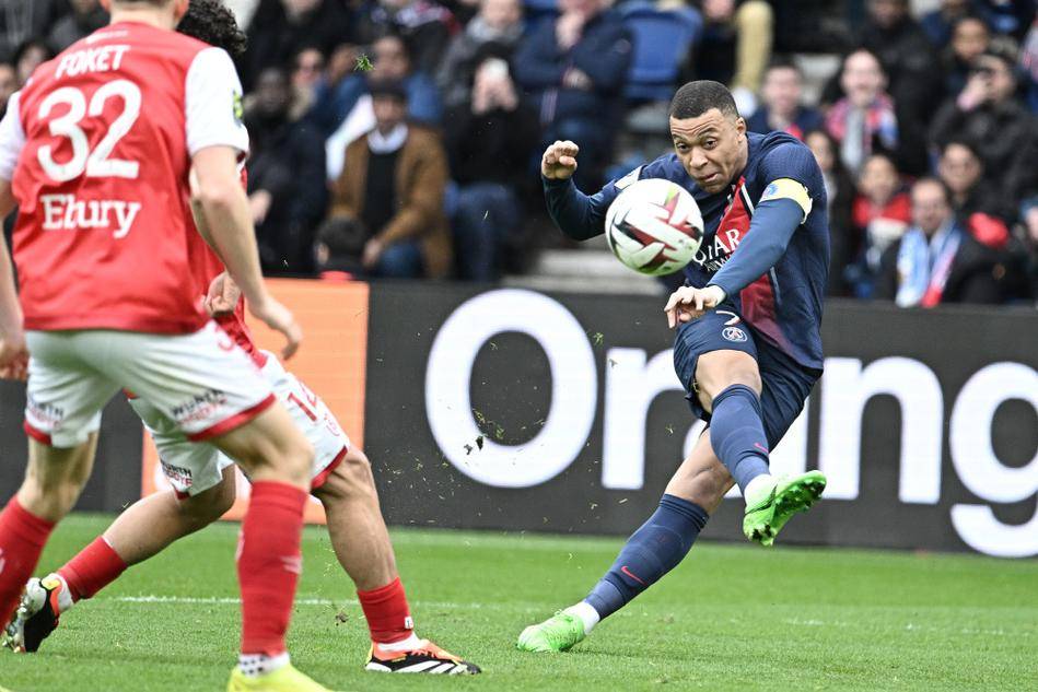 兰斯客场不敌雷恩,遭遇失利 兰斯客场不敌雷恩,遭遇失利