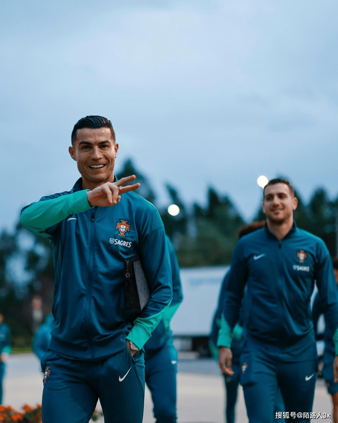 昨日焦点:C罗绝杀,出线形势明朗的简单介绍 昨日焦点:C罗绝杀,出线形势明朗的简单介绍