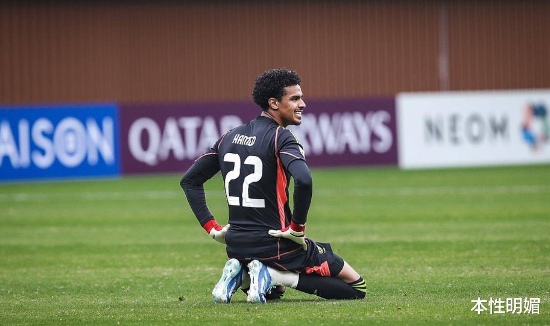 沙特阿拉伯女足选手获得亚洲杯季军 沙特阿拉伯女足选手获得亚洲杯季军