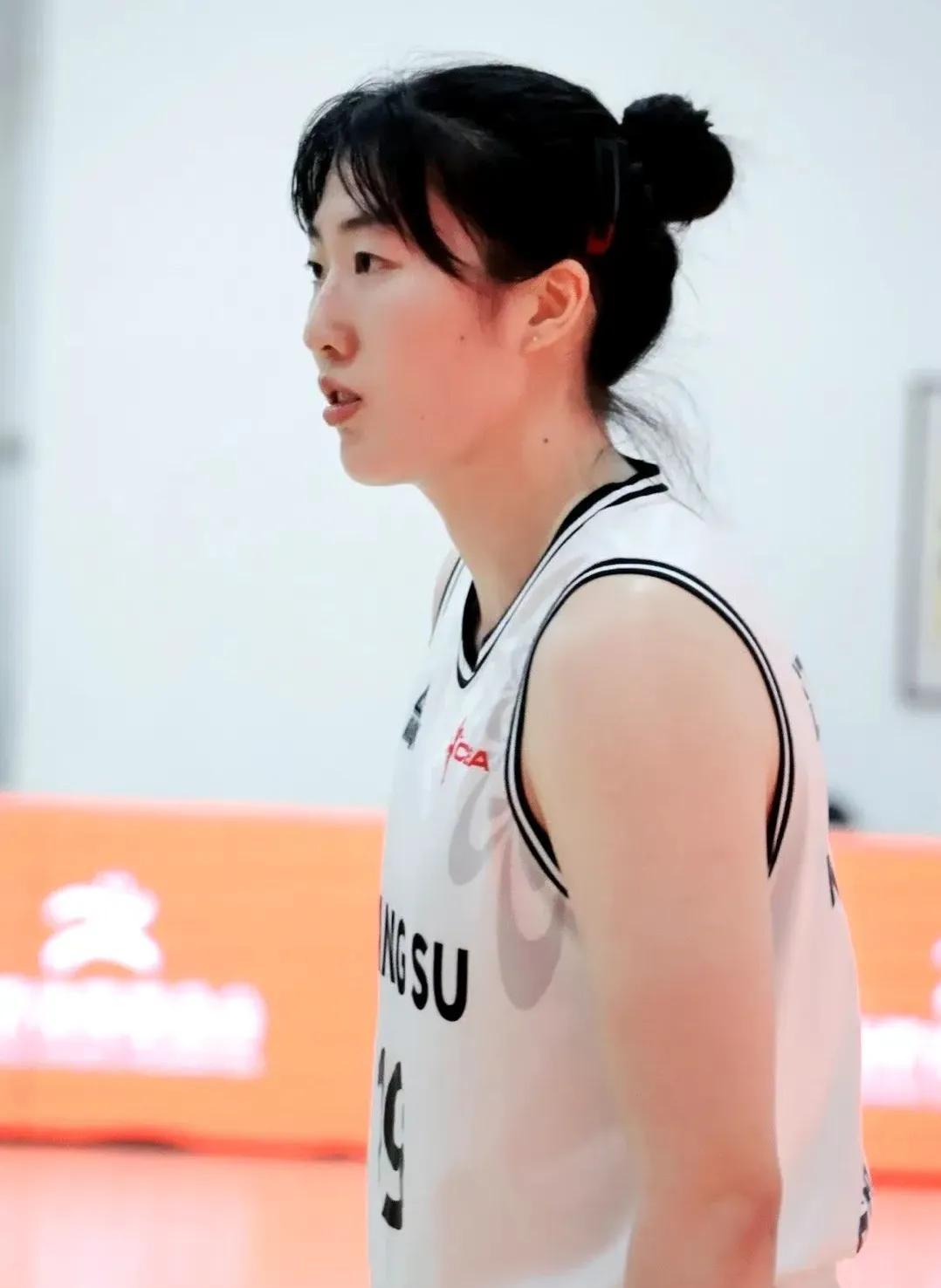 金年会集团-体育赛事精彩纷呈，球员表现亮眼