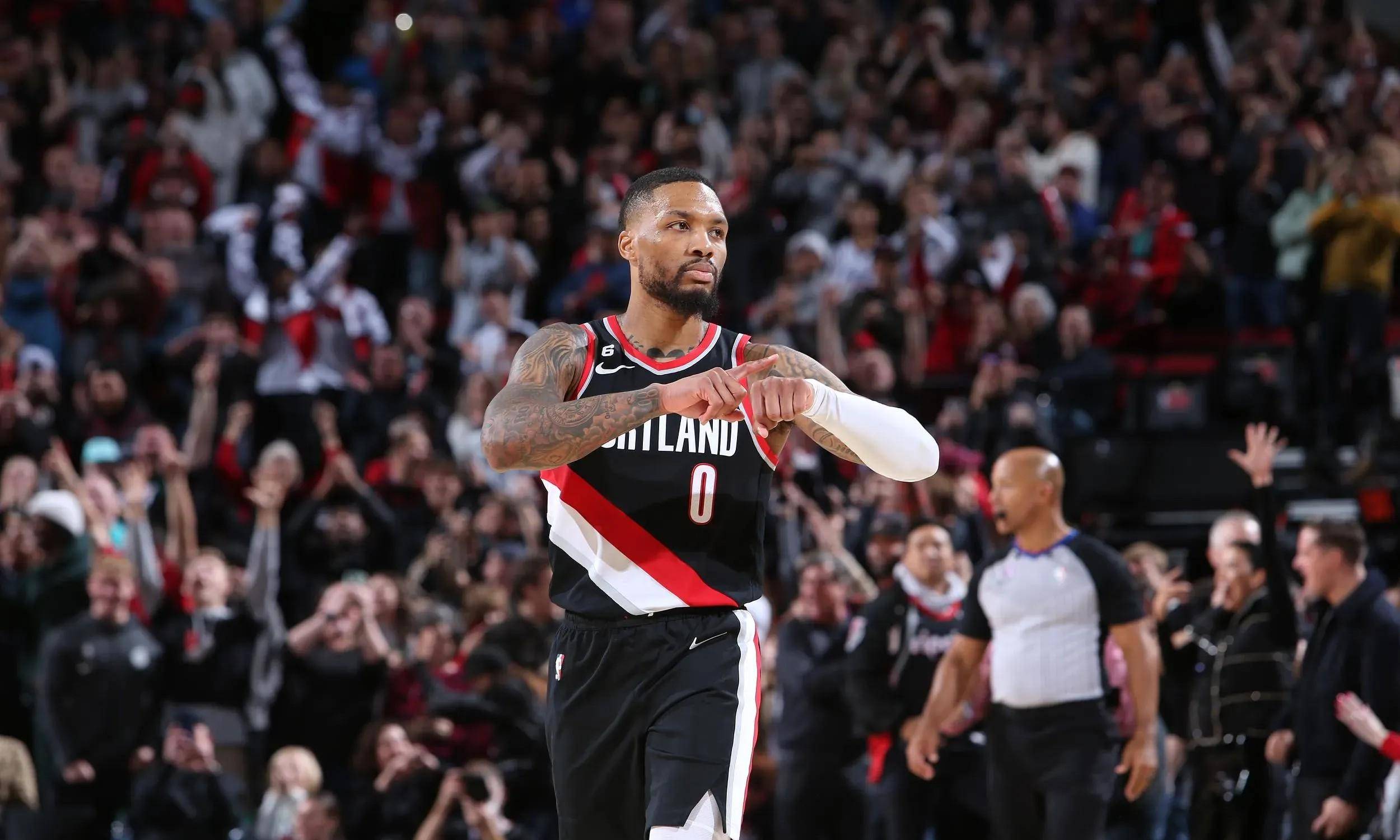 快船大破对手!利拉德和麦科勒姆发挥出色 快船大破对手!利拉德和麦科勒姆发挥出色