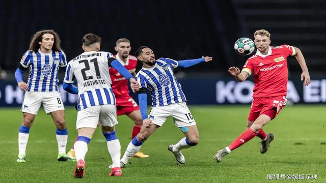 JNH体育-里昂法甲后腰伤愈复出，为球队增添实力的简单介绍