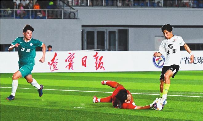 辽足队员整装待发,备战中超联赛 辽足队员整装待发,备战中超联赛