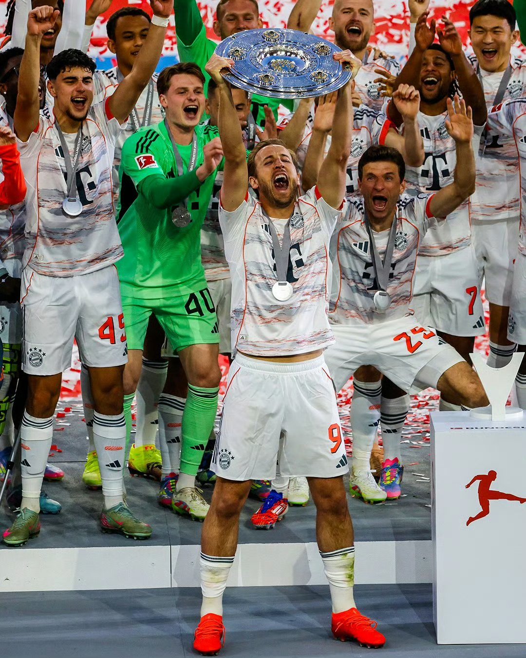 AC米兰鏖战日本,哈里·凯恩高光表现的简单介绍 AC米兰鏖战日本,哈里·凯恩高光表现的简单介绍