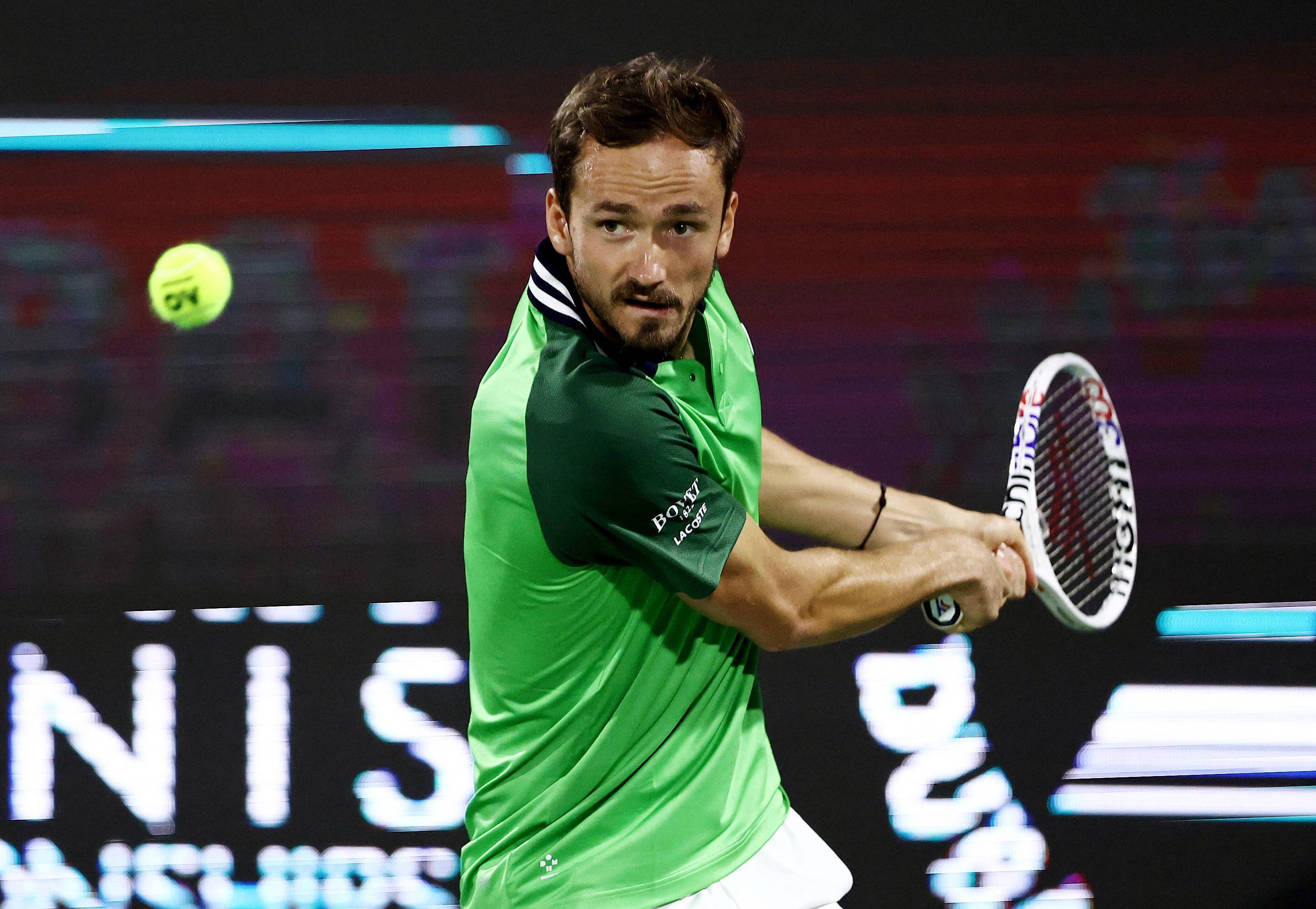 包含澳大利亚网球队险胜意大利网球队,梅德韦杰夫关键制胜的词条 包含澳大利亚网球队险胜意大利网球队,梅德韦杰夫关键制胜的词条