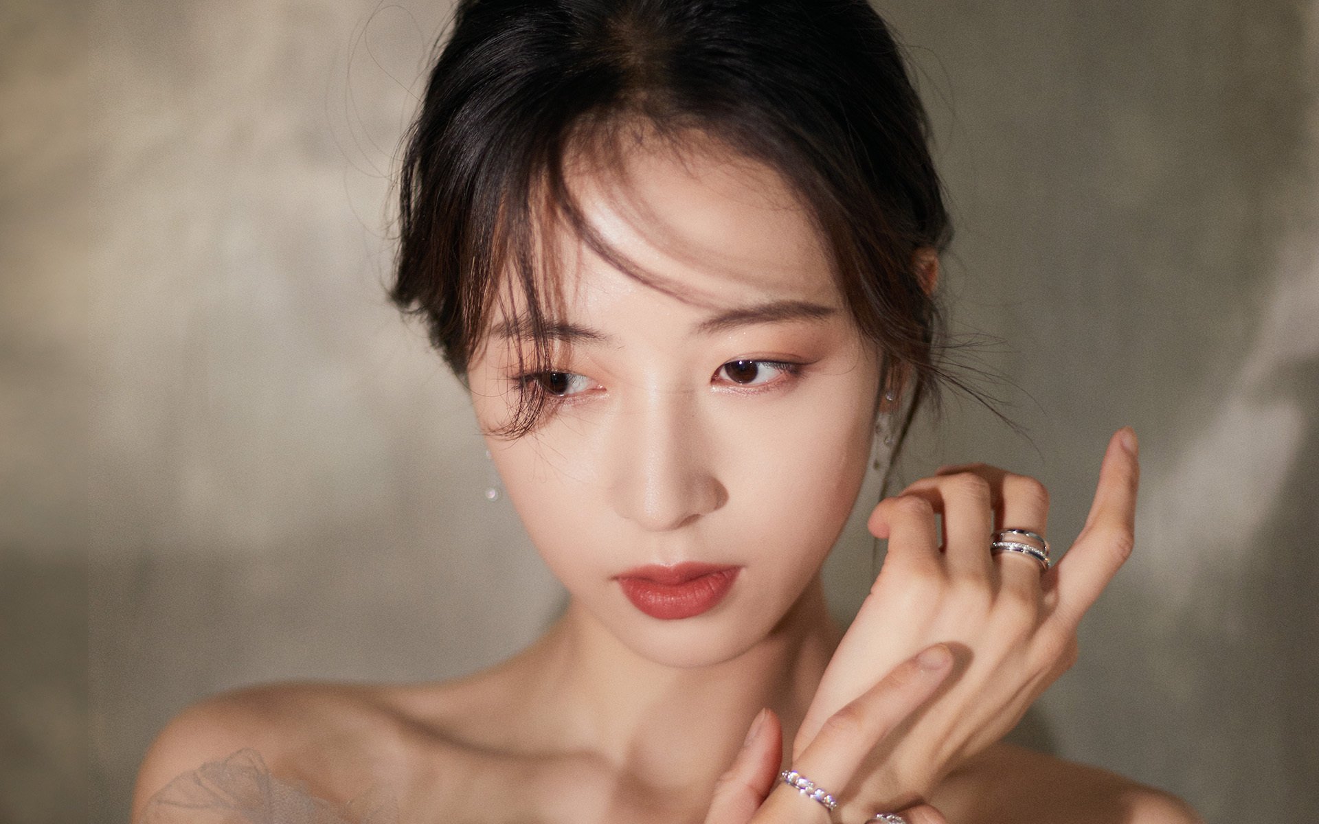 金年会APP-星条骑士破关东,亚平宁孤星照古城,论体育英雄主义的双面叙事