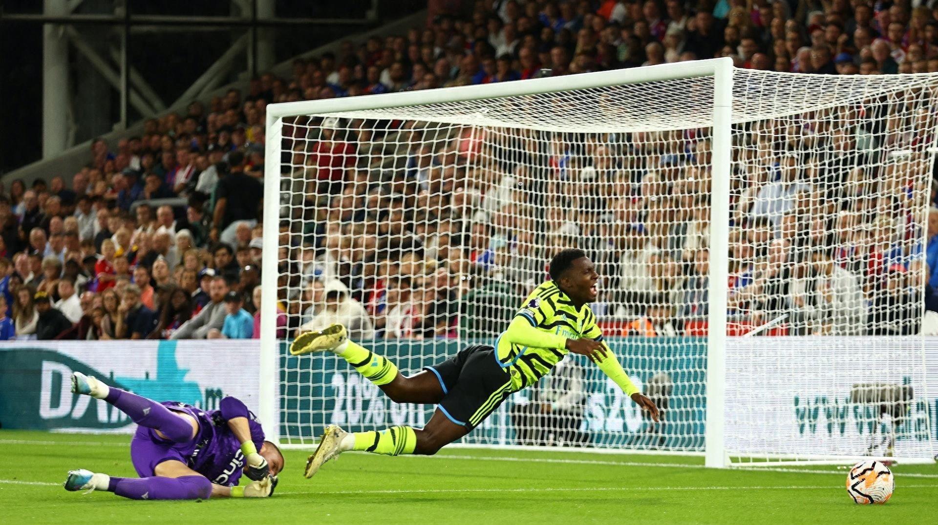 富安健洋关键制胜，智利轻取突尼斯